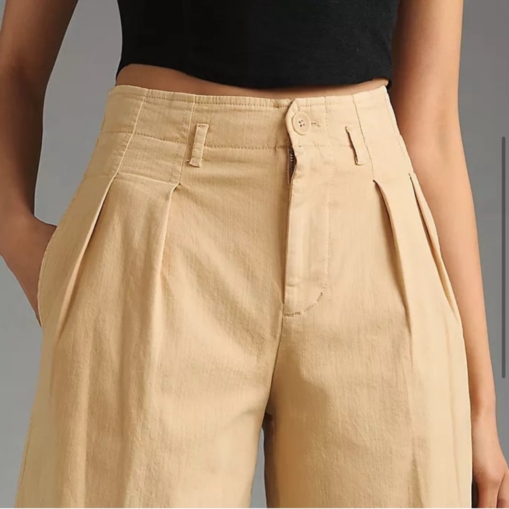 ANTHROPOLOGIE Pleated High Waist Wide Leg Crop Chino Pants Beige Size 6 NWT
